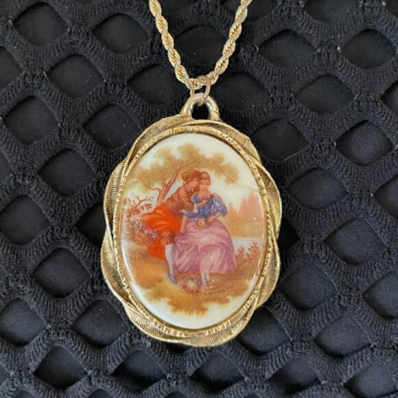 Vintage Gold Tone Renaissance Courting Couple Oval Frame with Mirror Porcelain - Picture 1 of 8